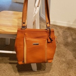 Valentina leather purse